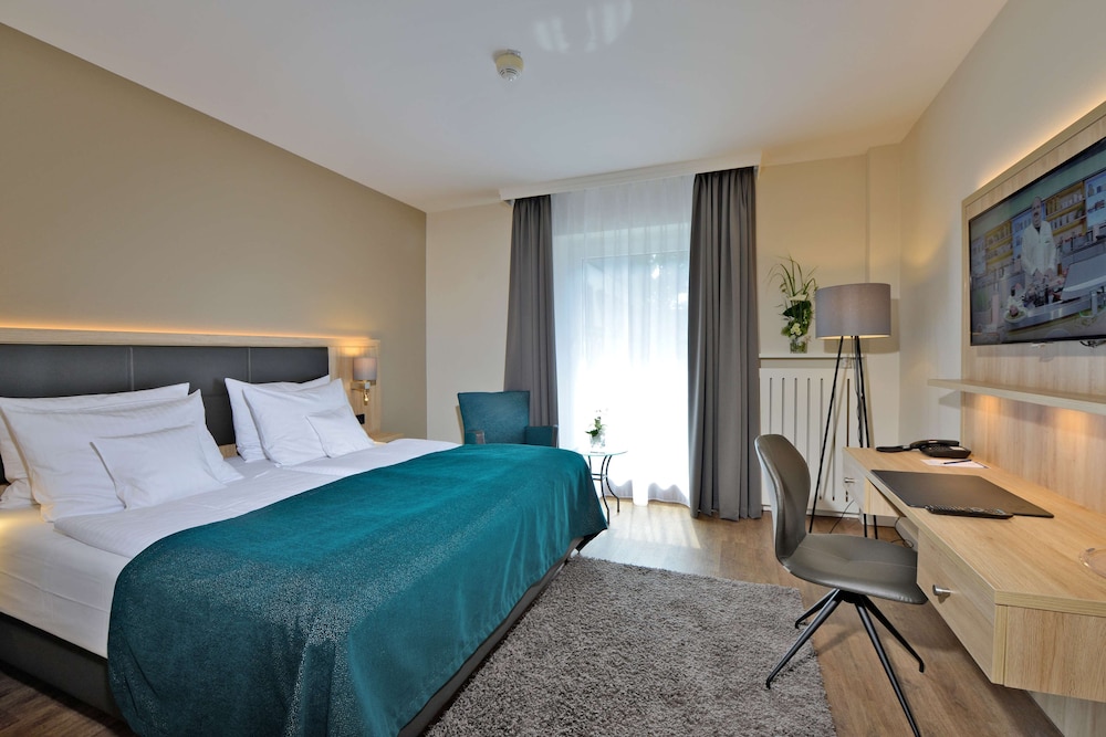 Best Western Premier Alsterkrug Hotel 7/57