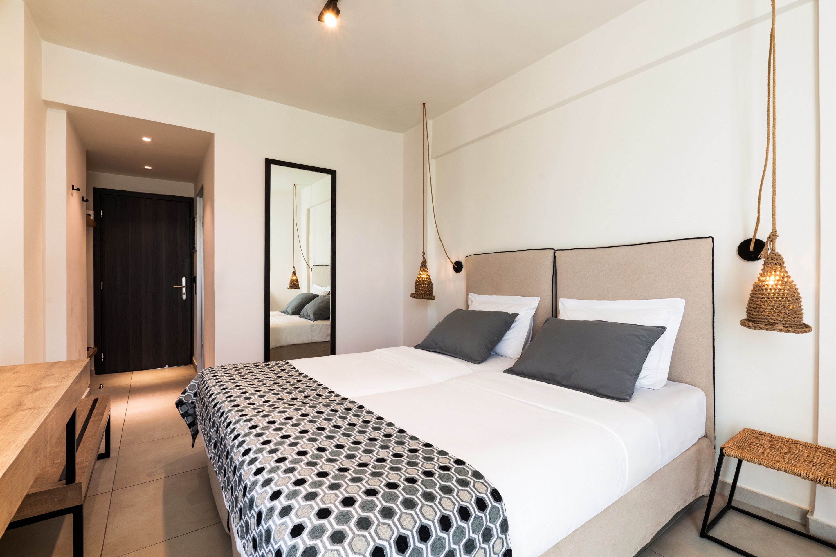 Comfort, Double or Twin Bed