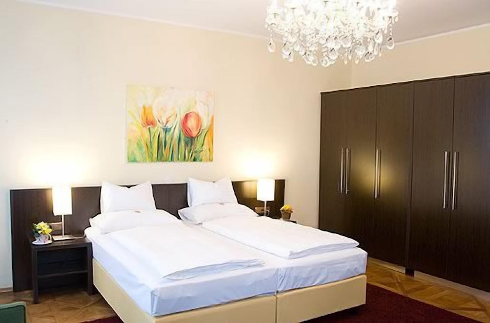 Appartments in der Josefstadt 4/18