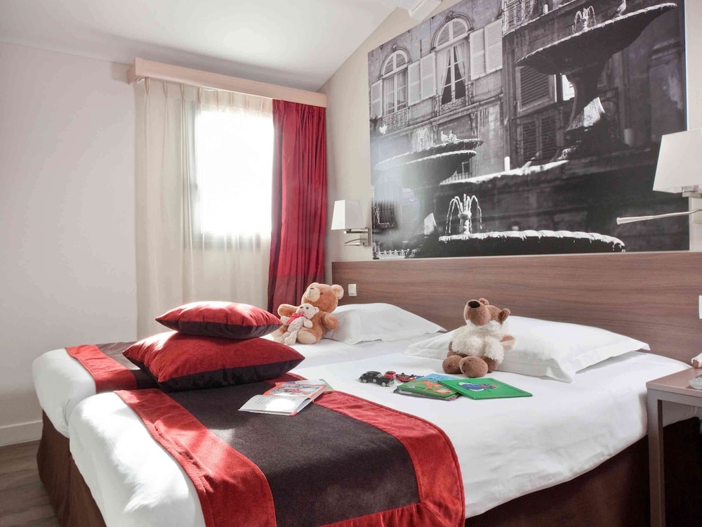 1 BEDROOM, APARTMENT