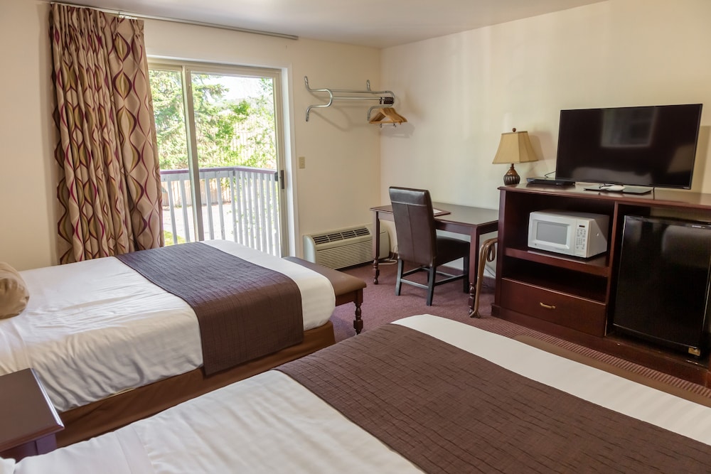 Alderbrook Inn 14/50