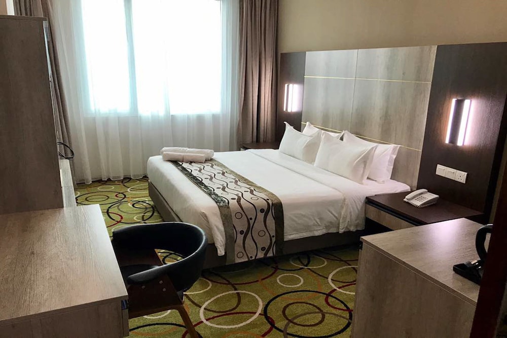Ano Hotel 25/57