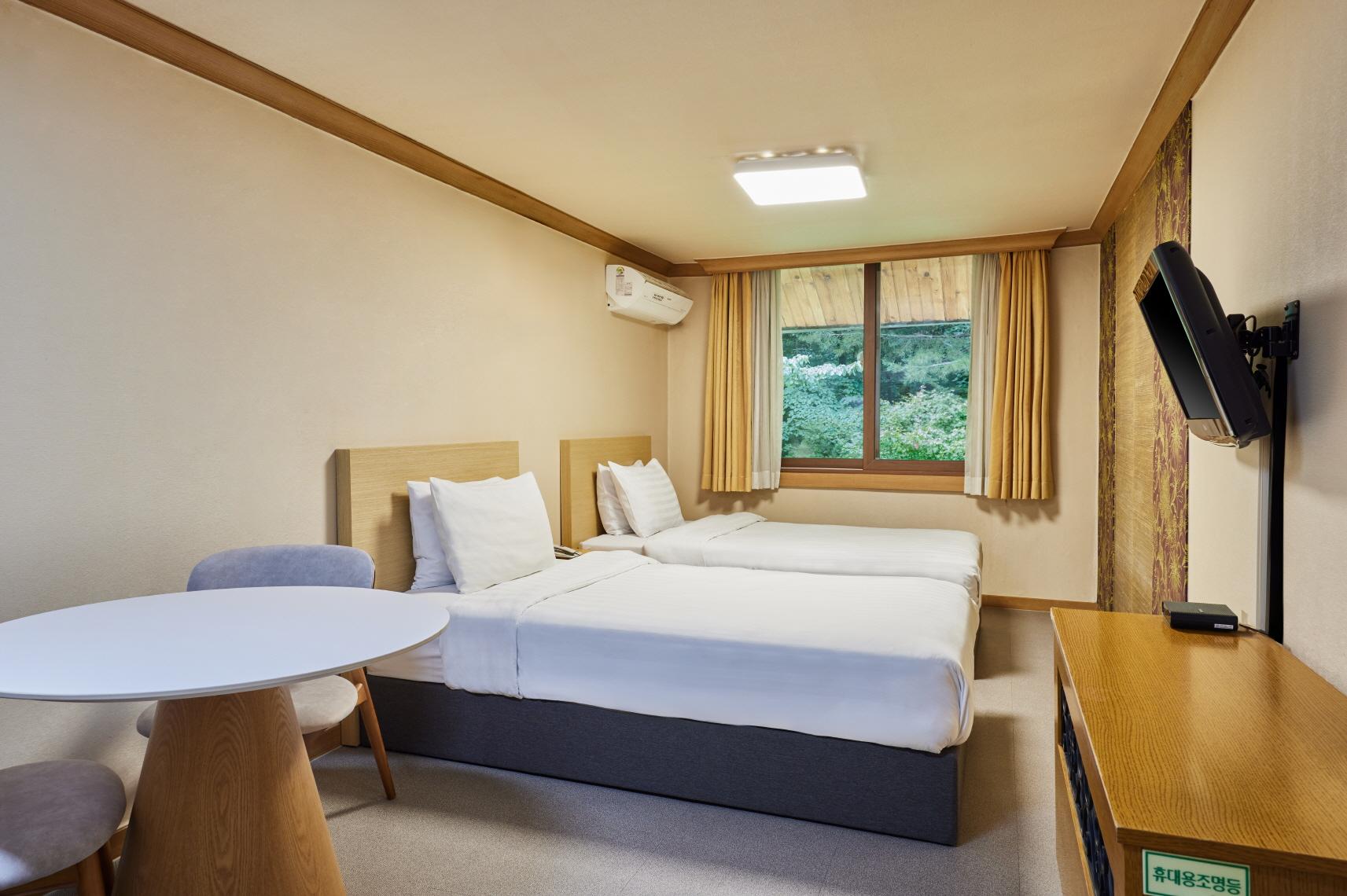 Standard, Twin Beds, Sauna