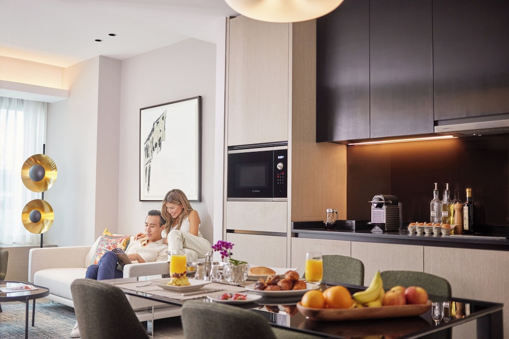 Pan Pacific Serviced Suites Orchard 58/76