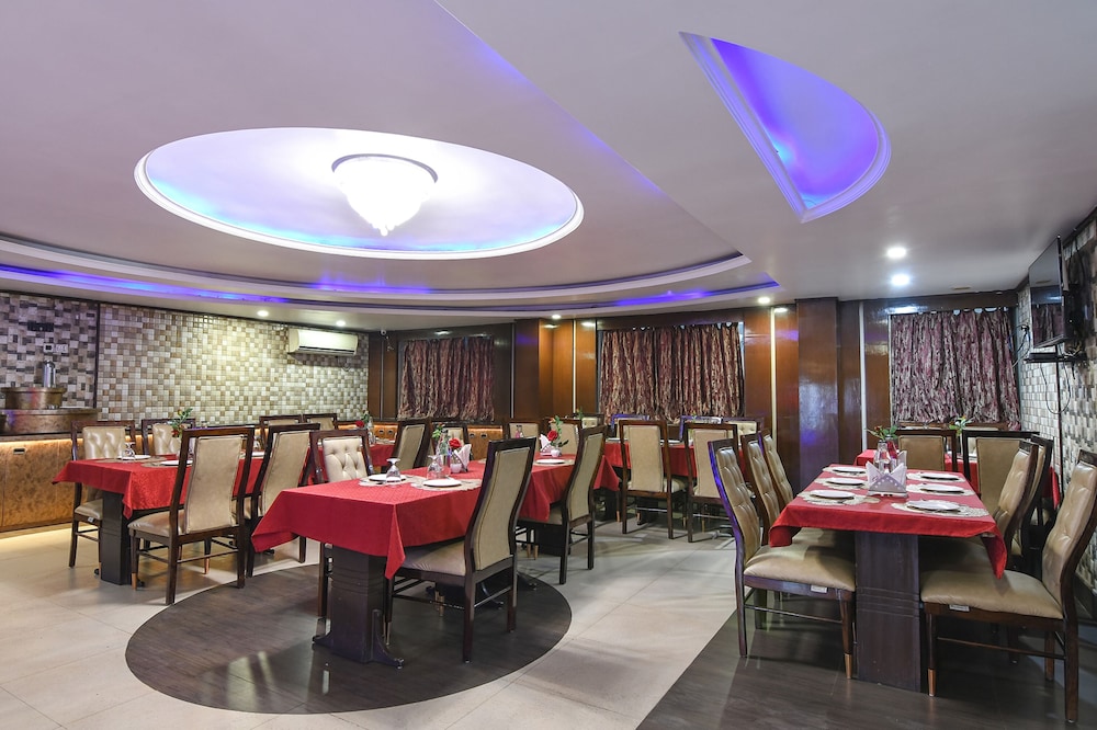 Hotel Raj Residency 28/35