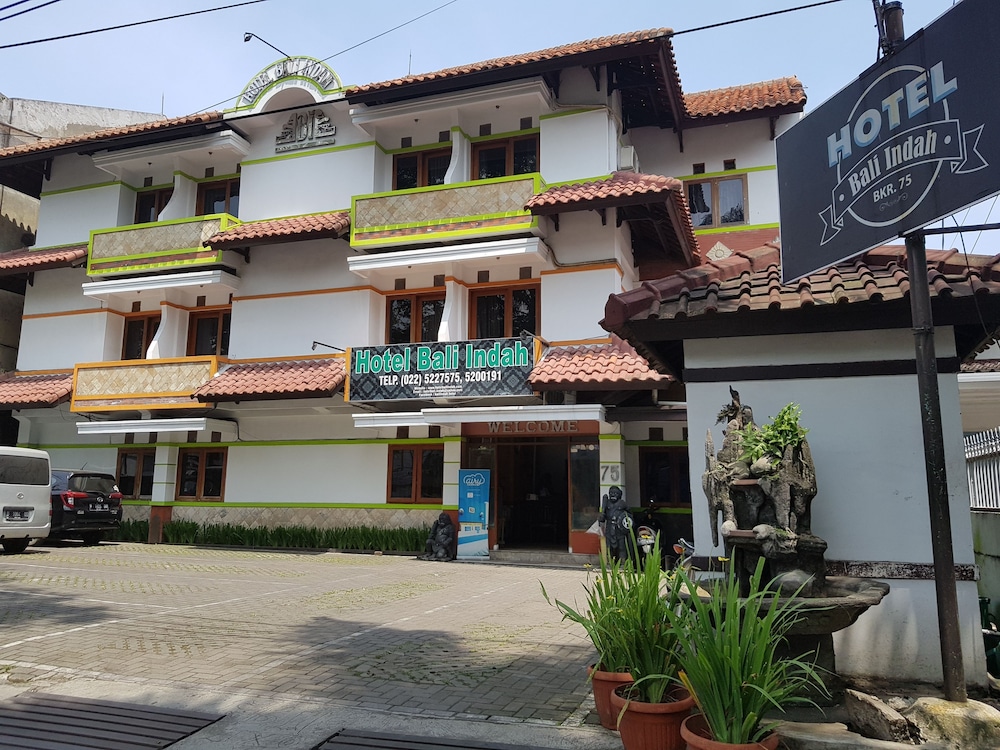 New Bali Indah Hotel Bandung 4/31