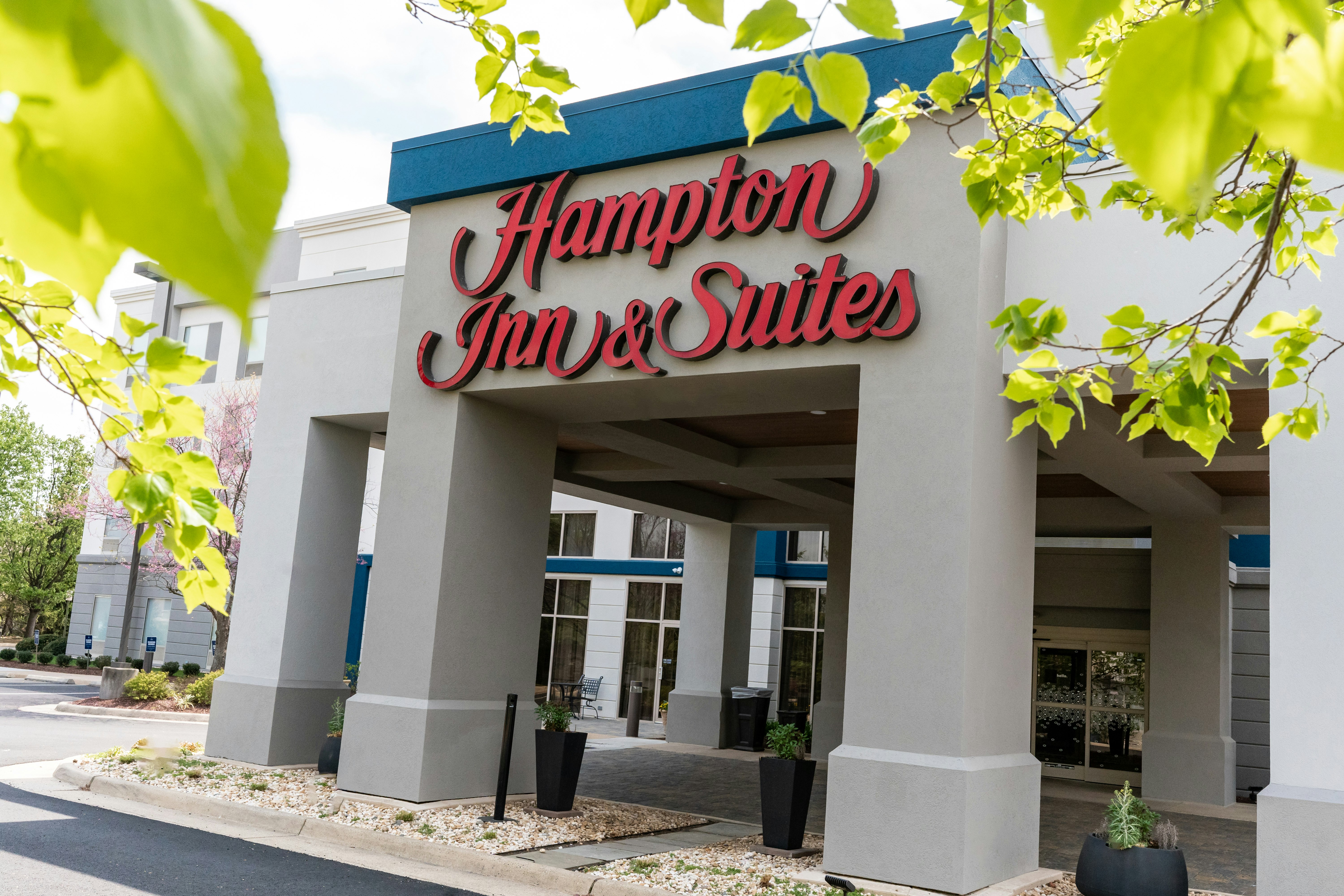 Hampton Inn Suites Leesburg 3/60