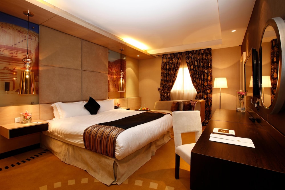 جراند بلازا الرياض(Grand Plaza Hotel - Takhasosi) 12/50
