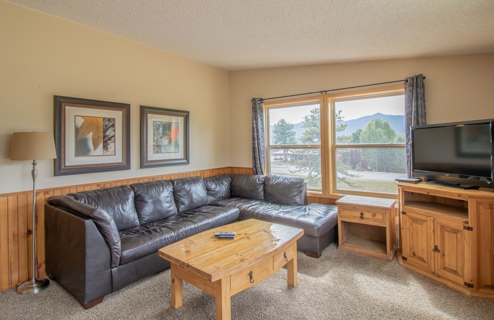 Discovery Lodge 45/69
