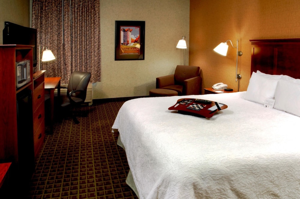 Hampton Inn & Suites Valparaiso 35/81