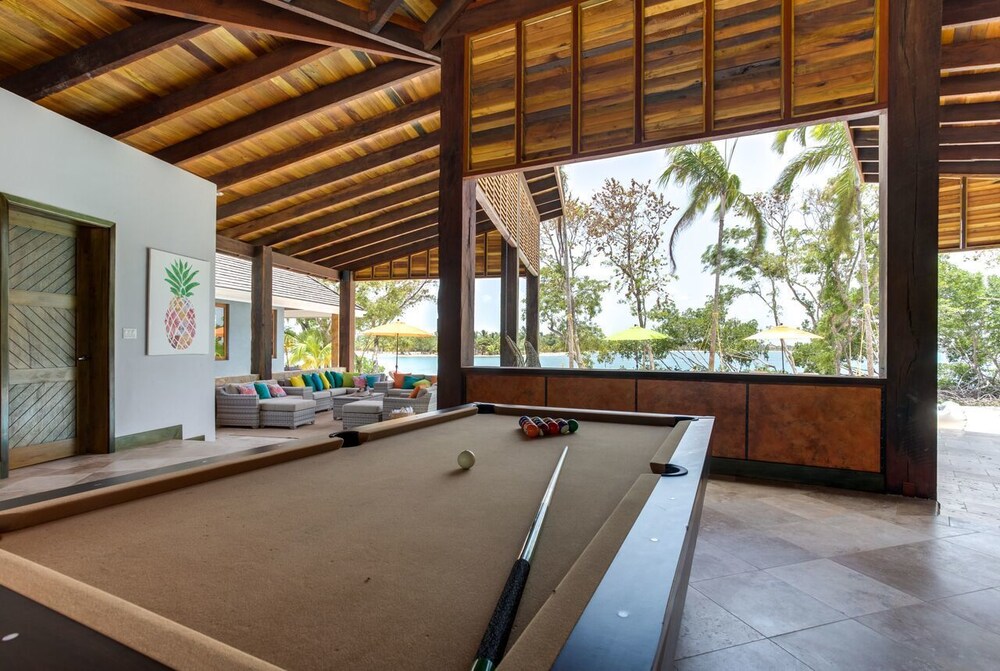 The Enclave- Private Island 3/50
