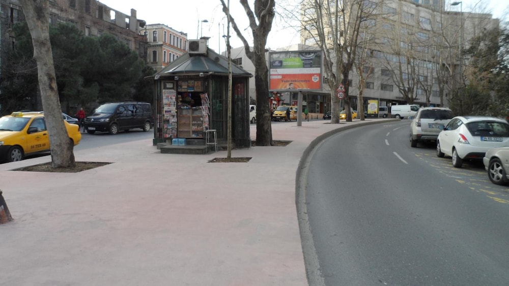 Star Hotel Taksim 57/61