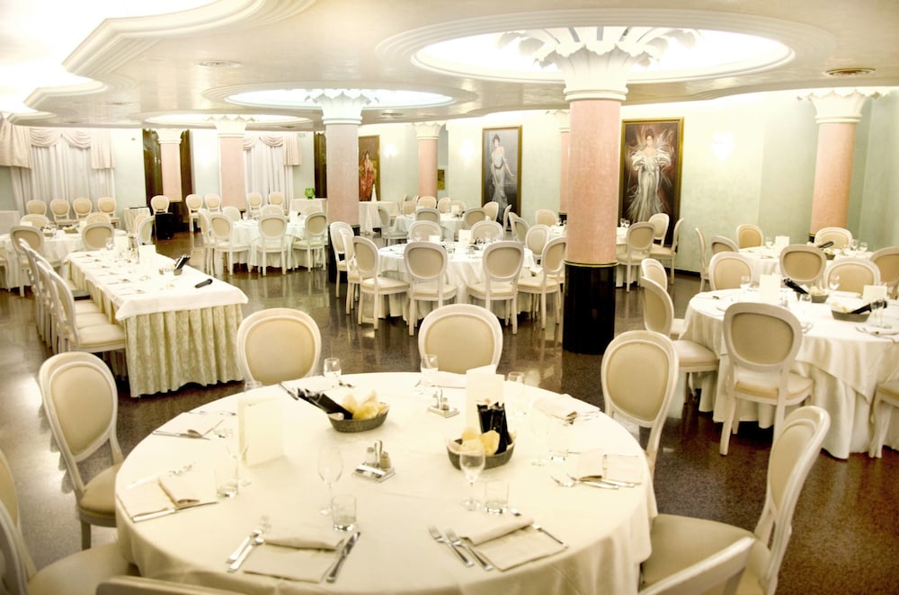Hotel Sole 44/66