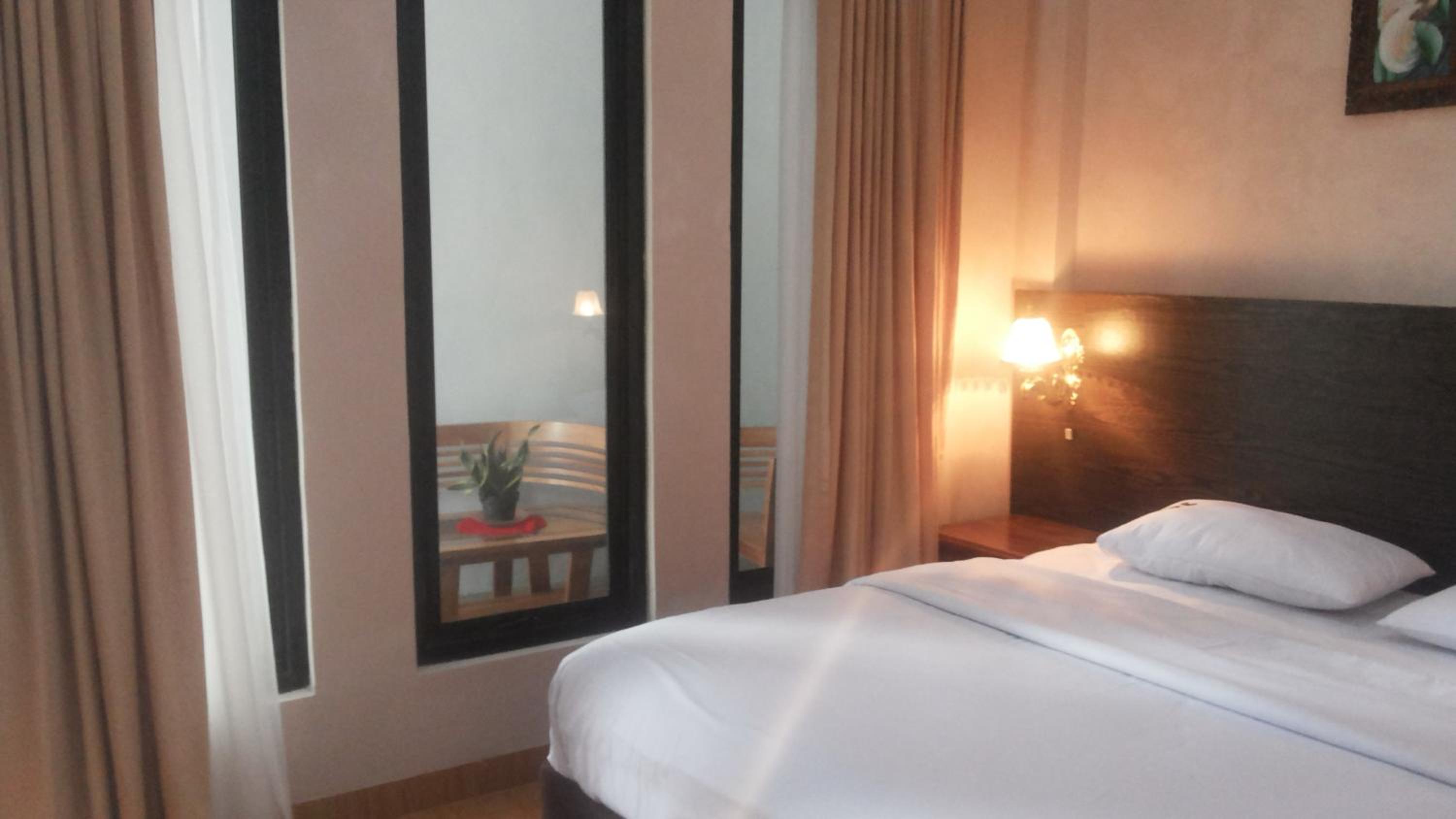 RF Hotel 16/50