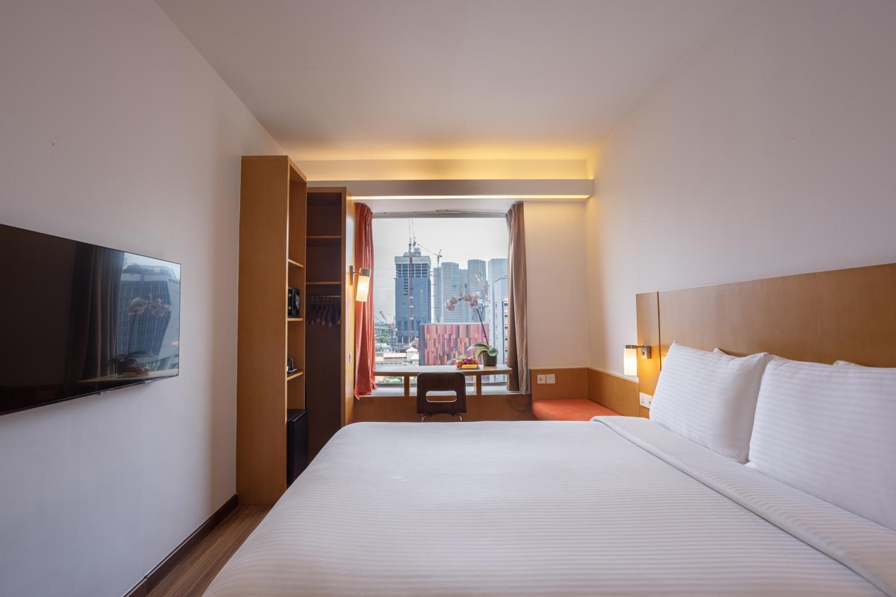 Room, Double Bed
