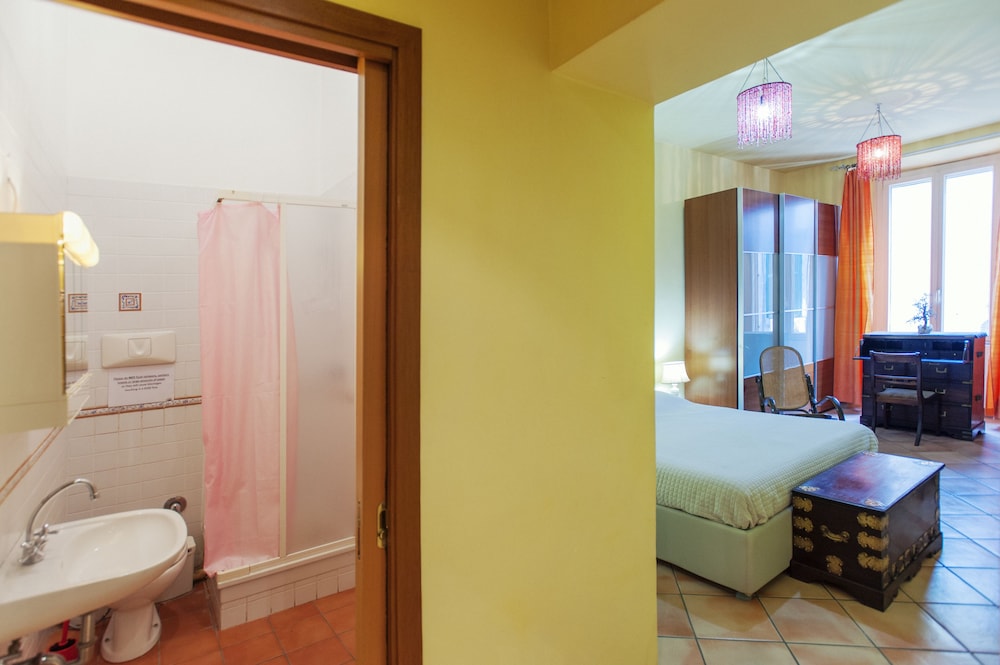 Romalibera - WR Apartments 36/38