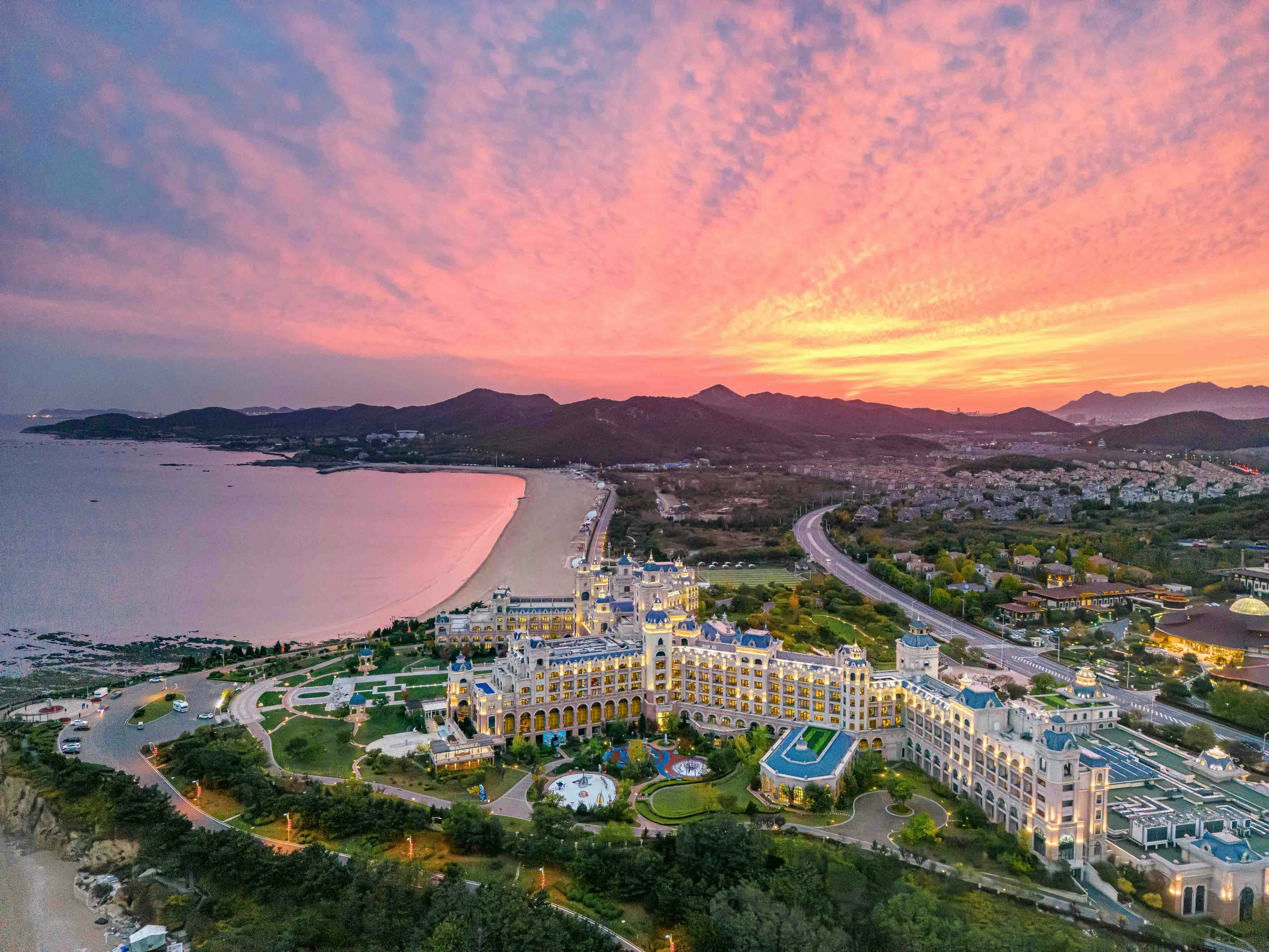 Hilton Dalian Golden Pebble Beach Resort 37/44