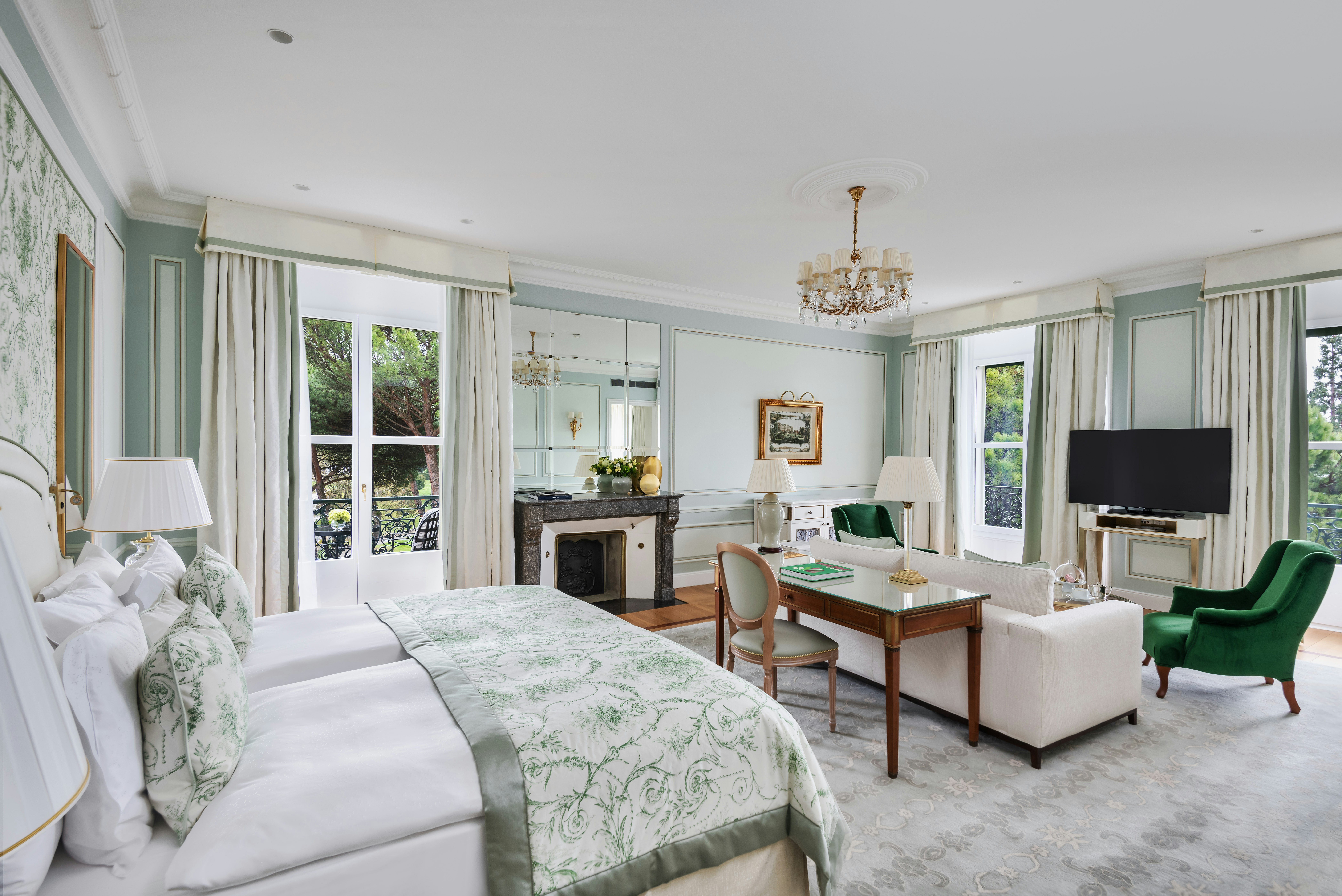 BEAU RIVAGE, JUNIOR SUITE