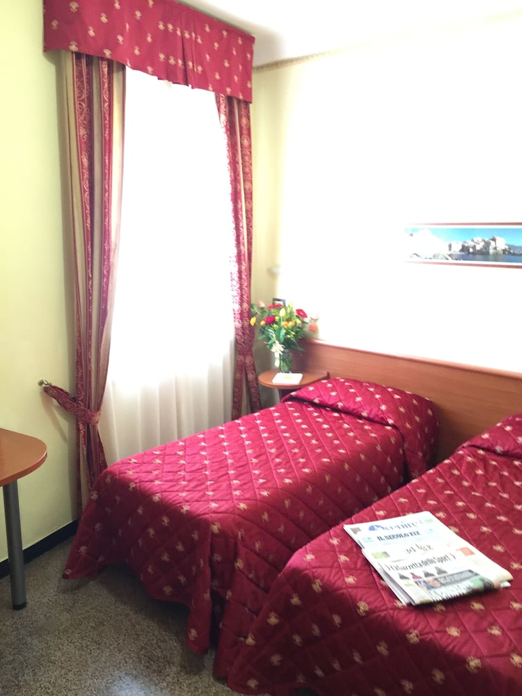 Hotel Helvetia 14/59
