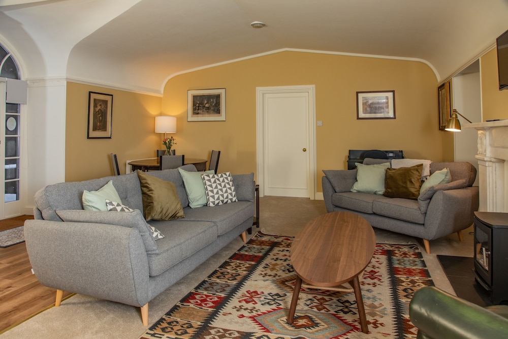 Armadale Castle 35/50