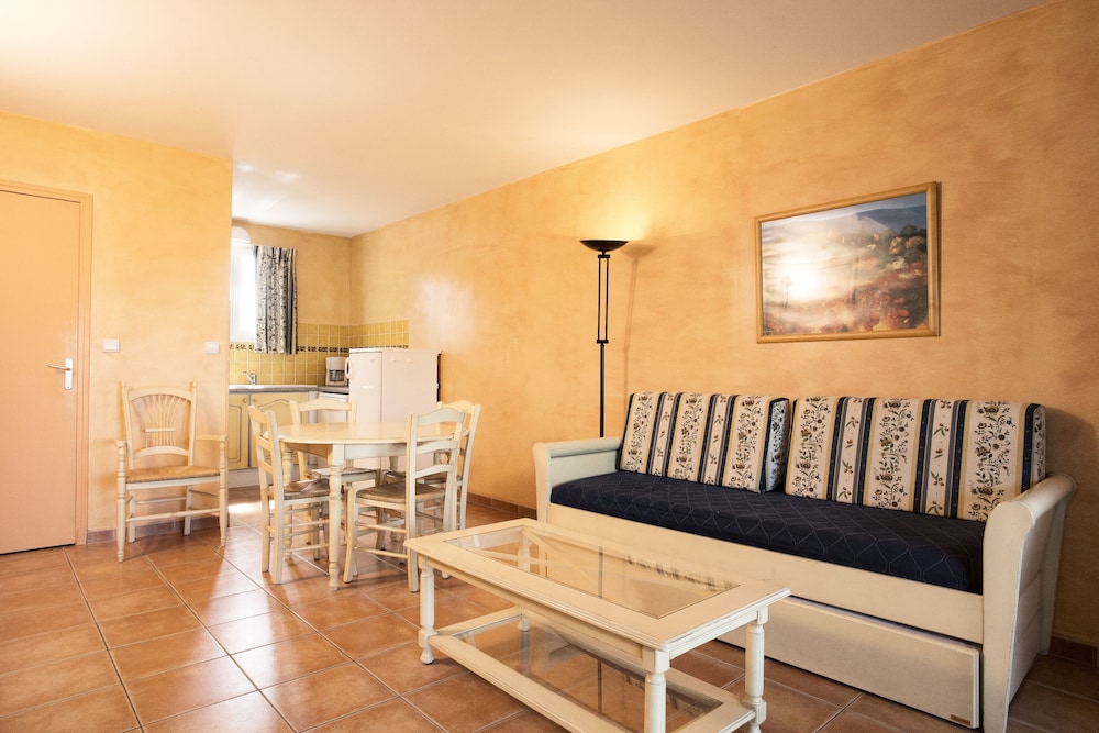 Residence Club Les Mazets de Camargue 40/59