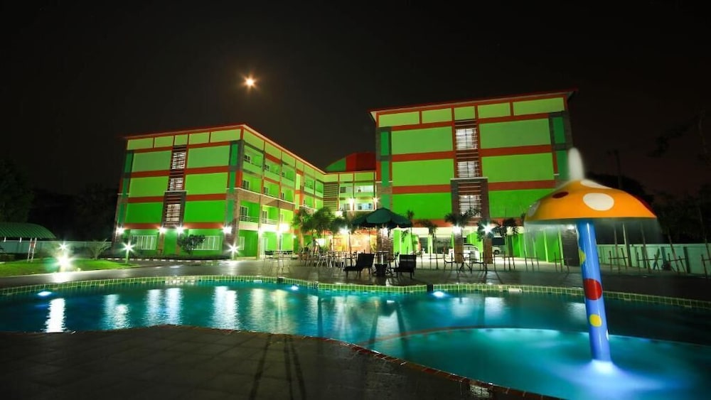 Hiso Place Hotel 43/70
