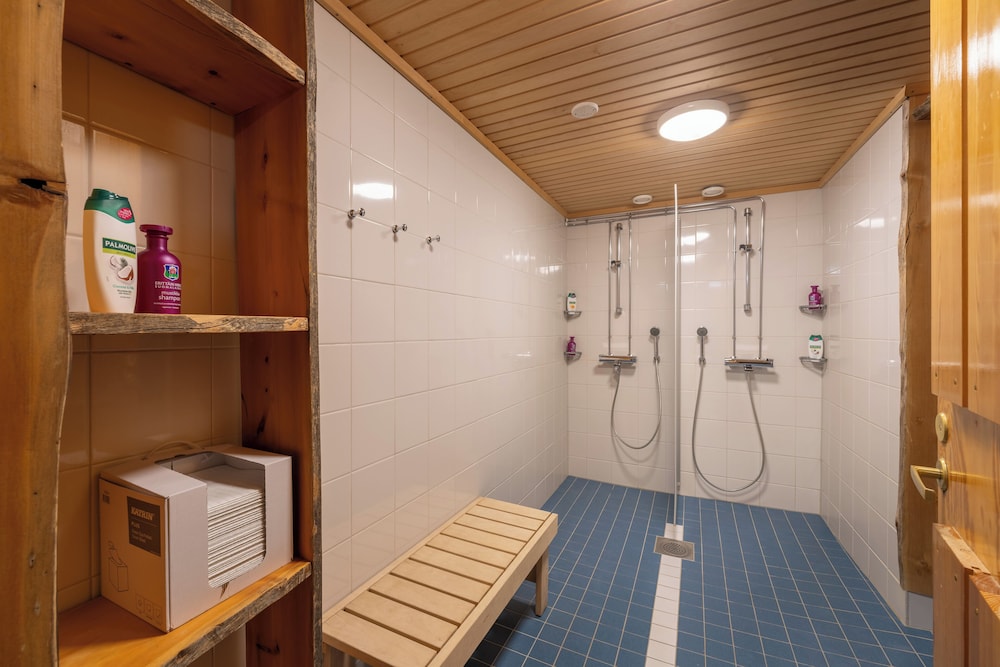 Majatalo Kuukkeli Teerenpesa 23/50