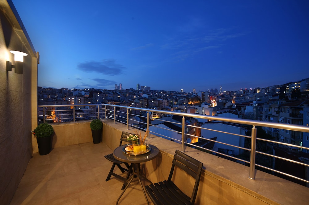 The Fox Hotel Taksim 45/69