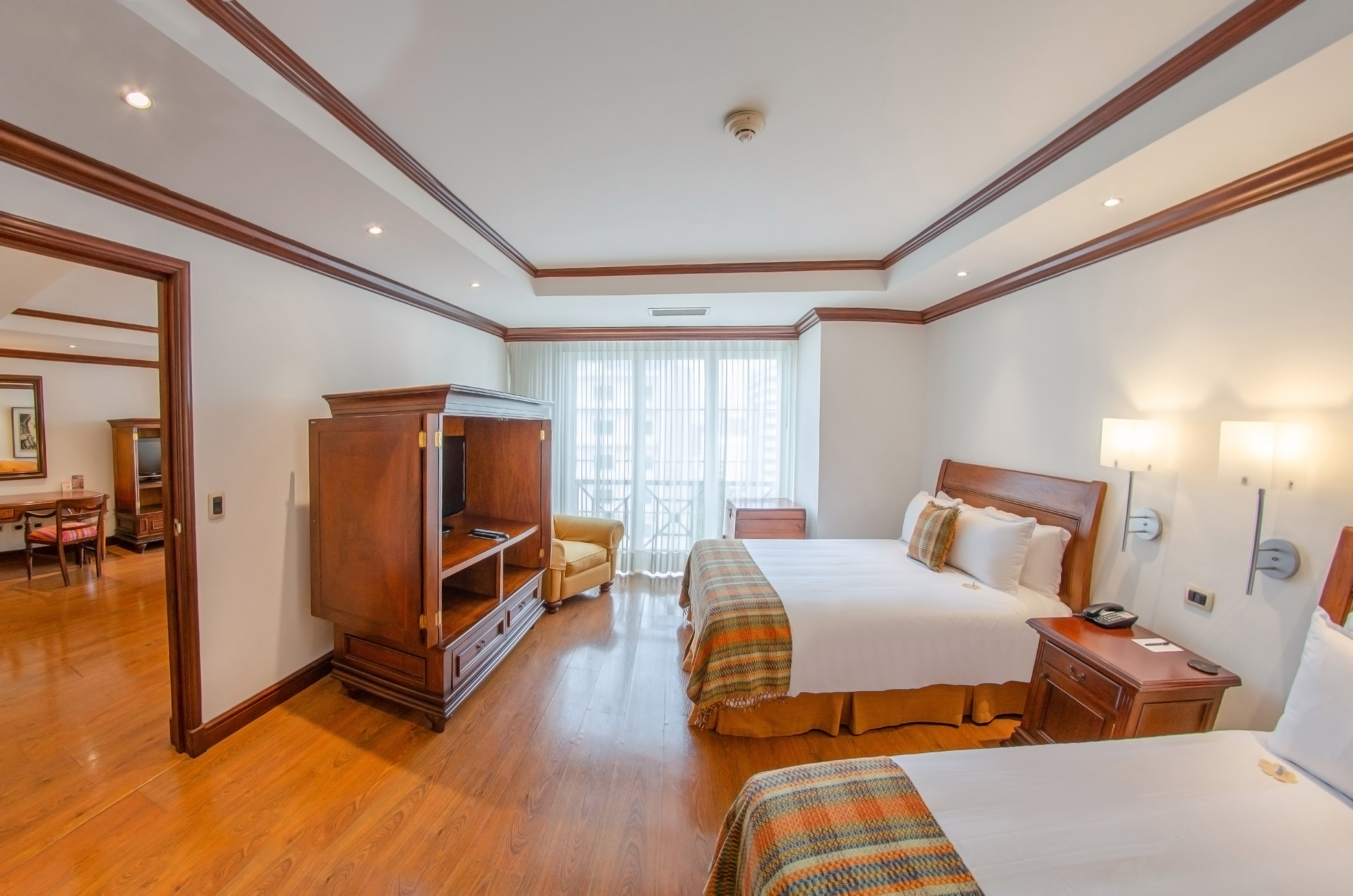 Master, Suite