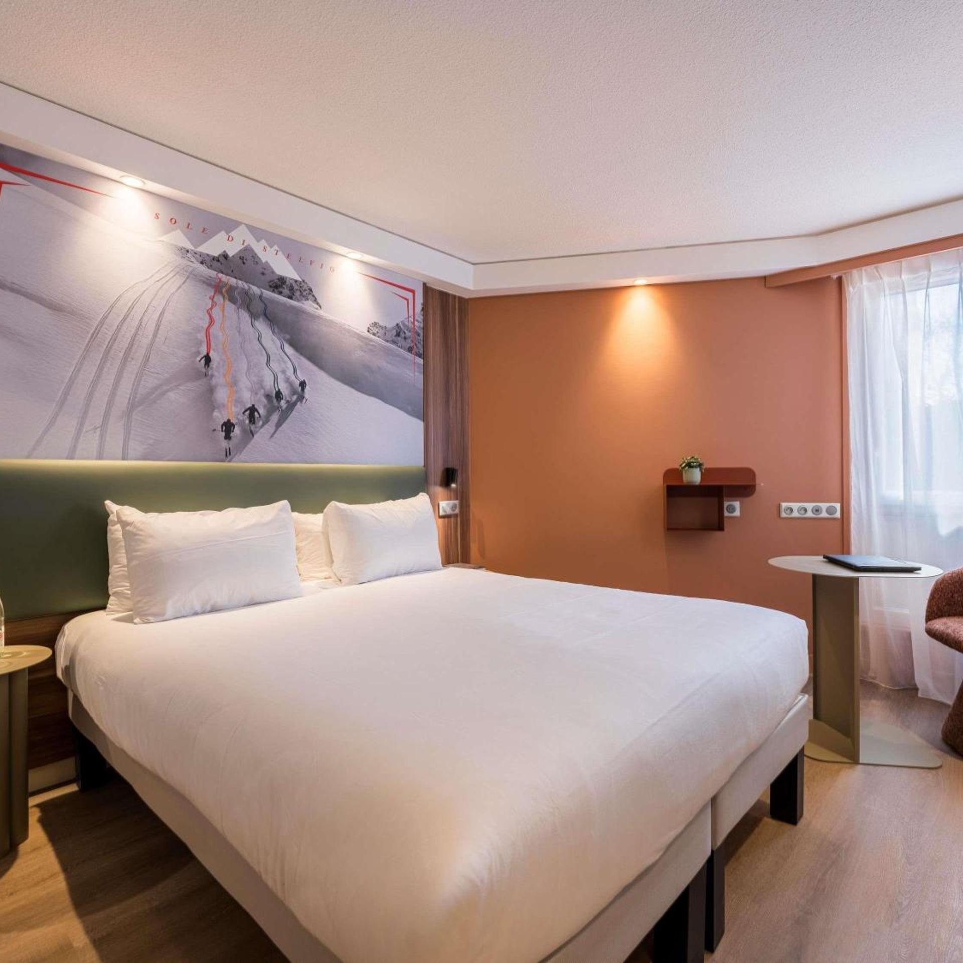 غرفة سوبيريور بسرير مزدوج، ibis Styles Annecy Le Vieux 2/3