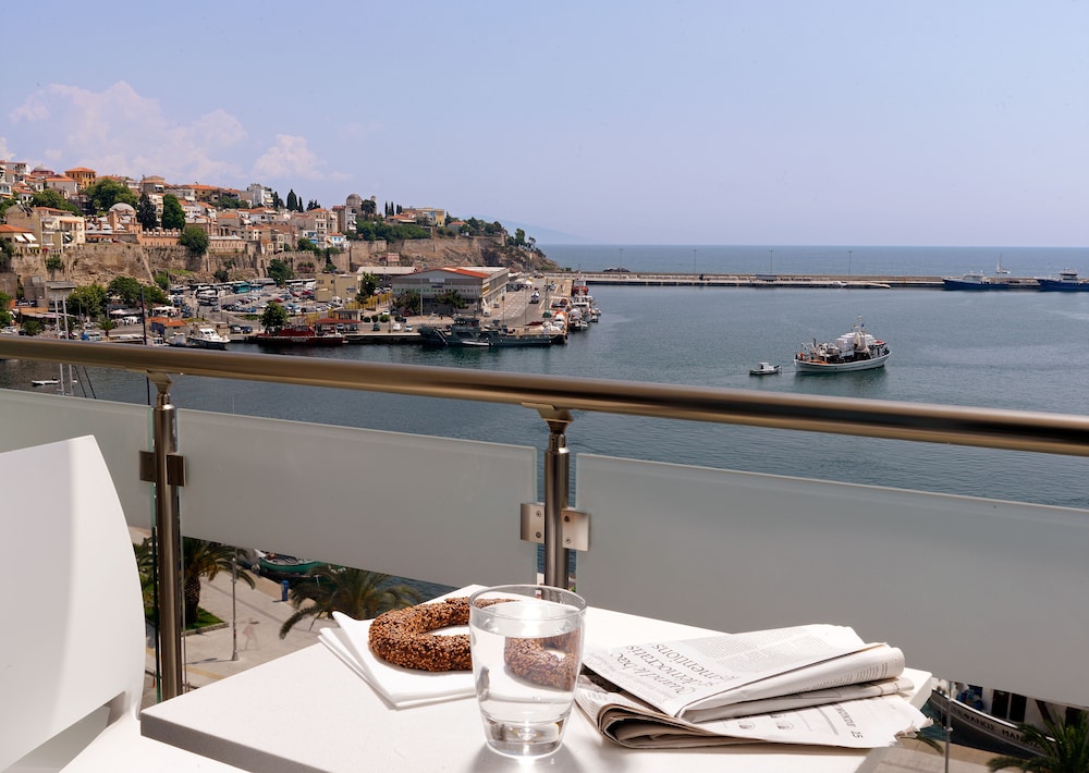 Galaxy Hotel Kavala, Vassilicos House of Hospitality 32/41
