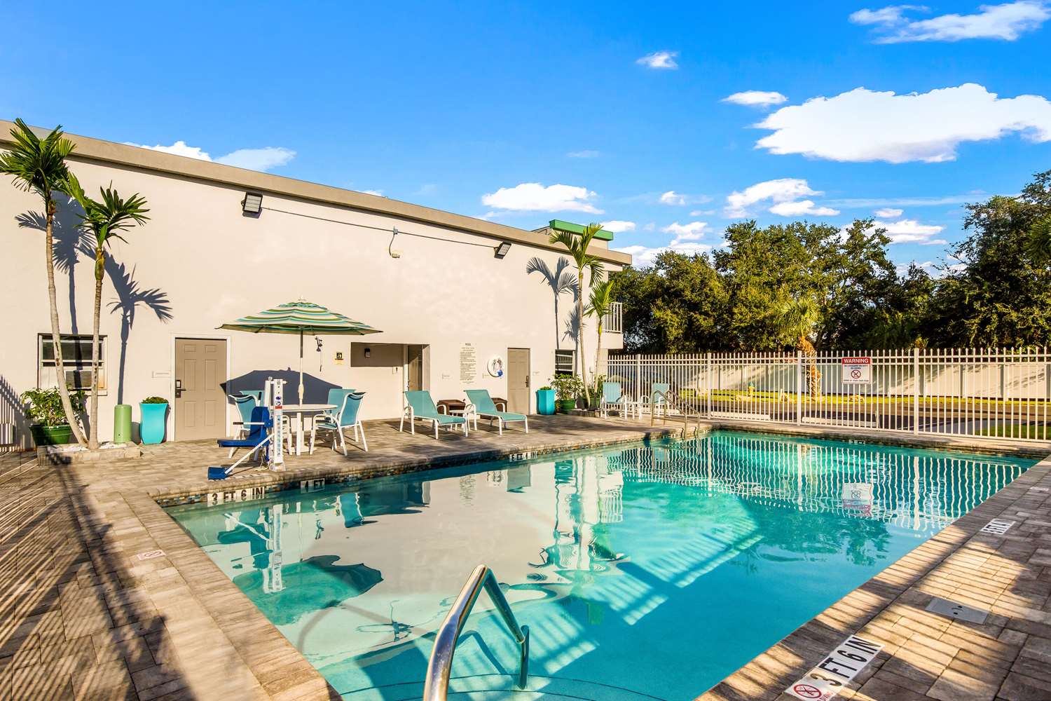 Quality Inn Bradenton Sarasota North 42/44
