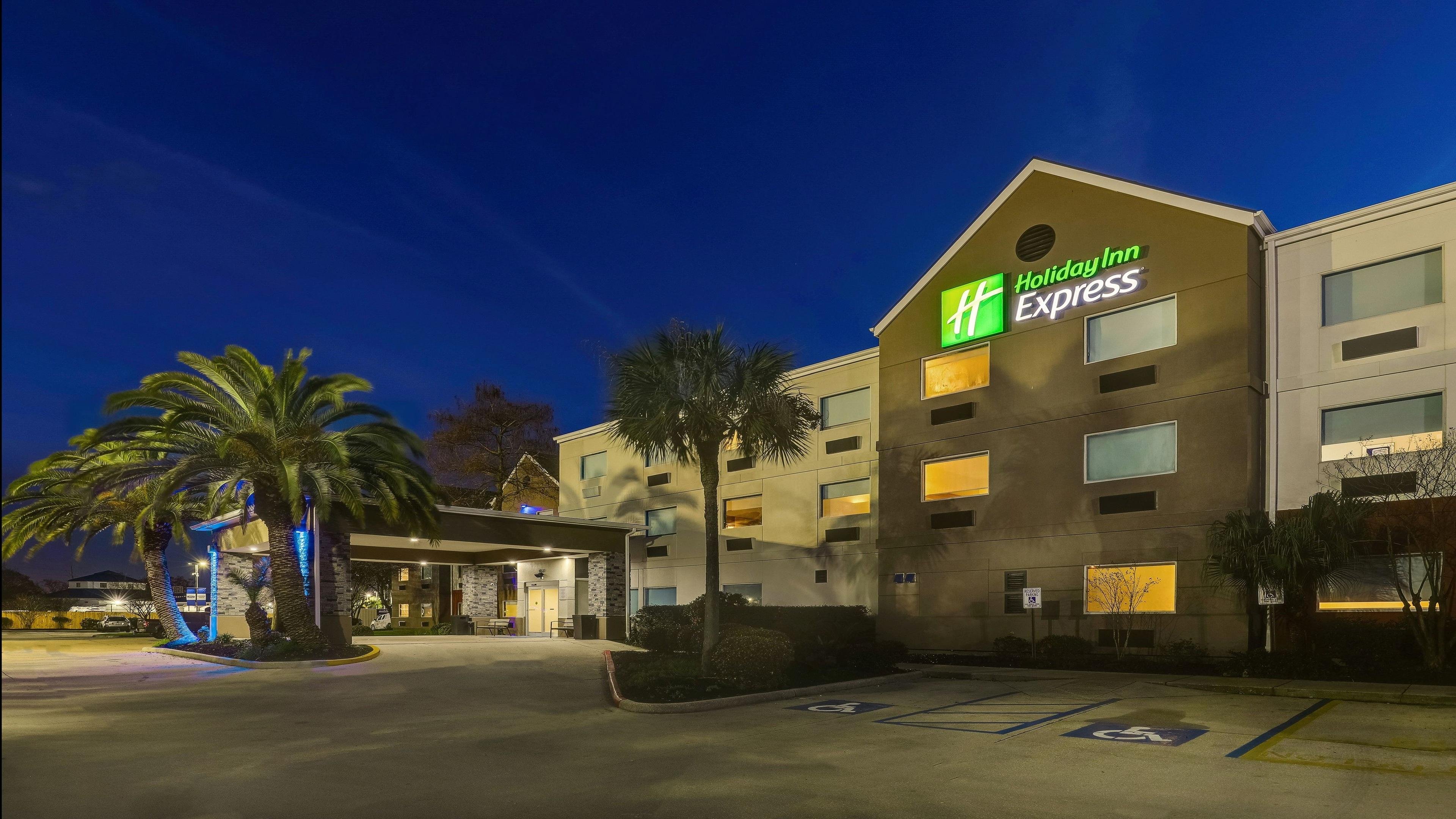 Holiday Inn Express Kenner New Orleans Airport an IHG Hotel 41/50