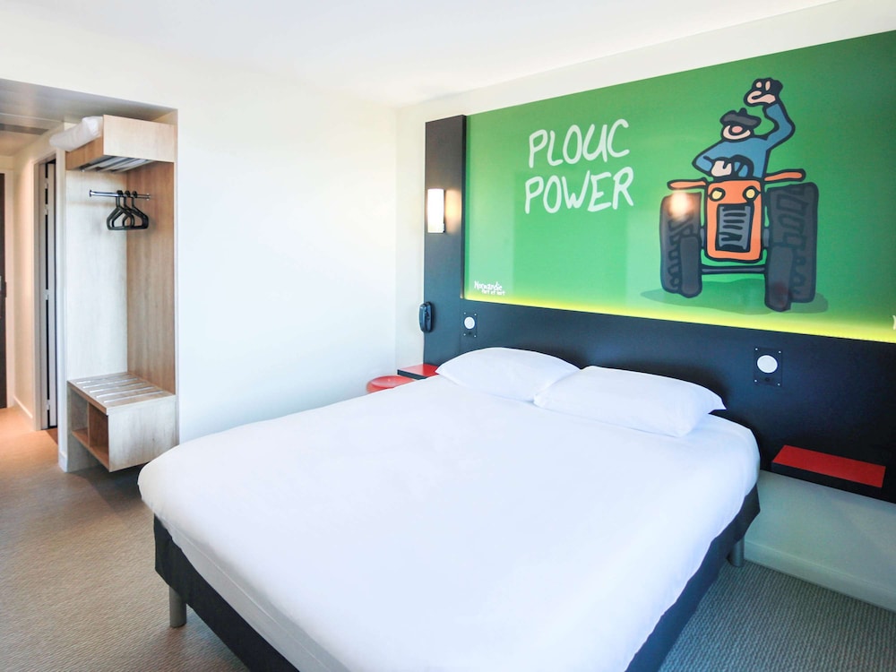 Ibis Styles Flers 10/32