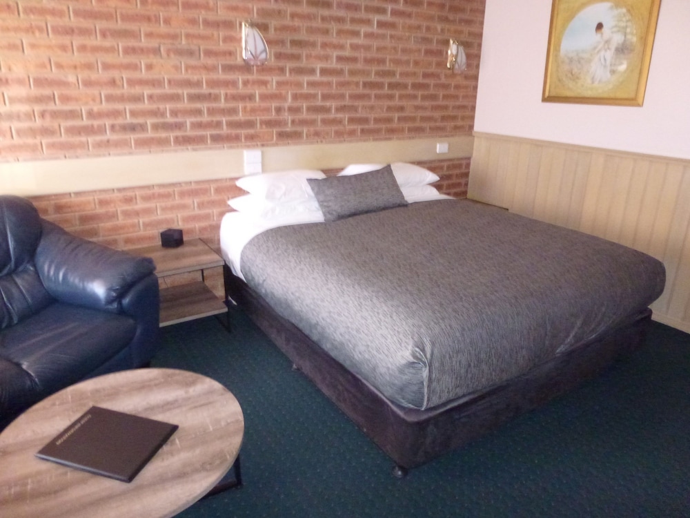 Colonial Motor Inn Bairnsdale 20/37