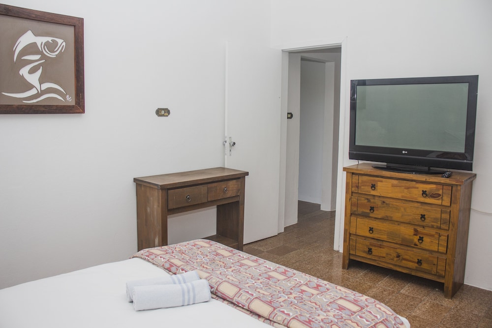 Hotel Balneario Itapocoroi 35/63