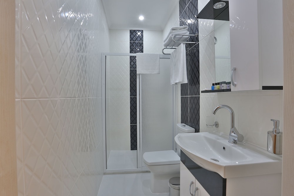 Bon Hotel Old City 48/50