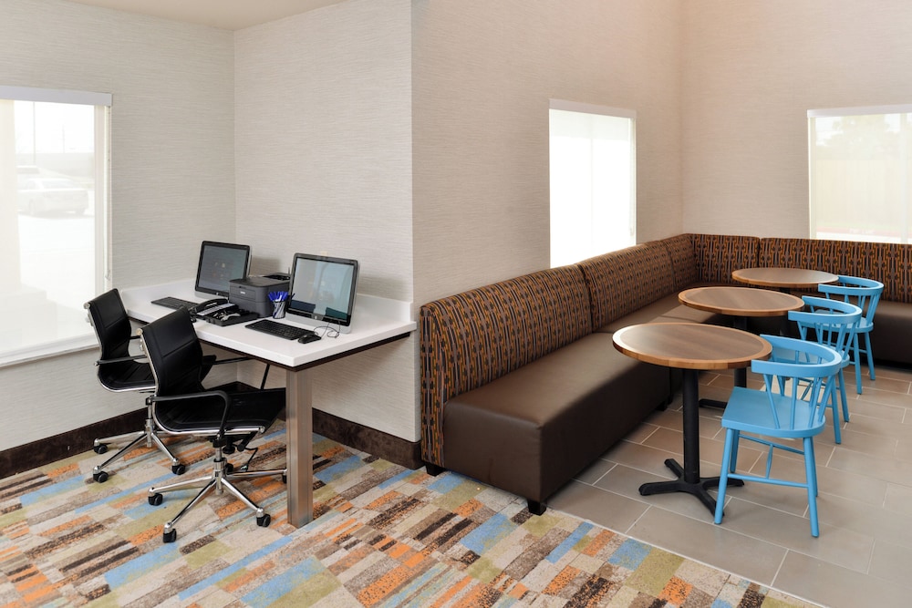 Holiday Inn Express & Suites Houston Nw - Tomball Area 58/70