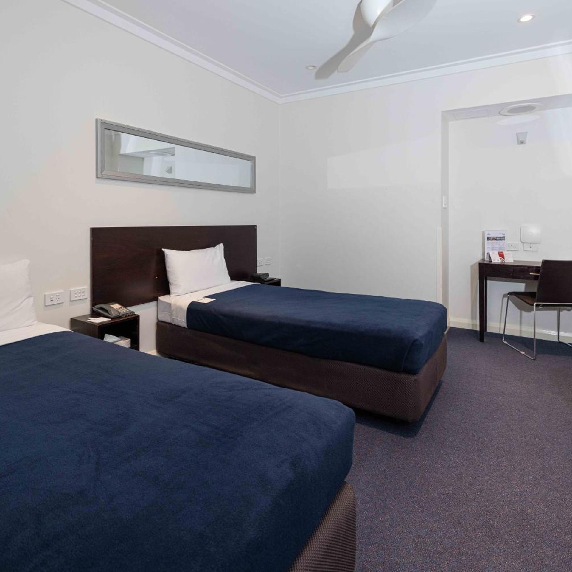 Superior, Single Bed, No Window