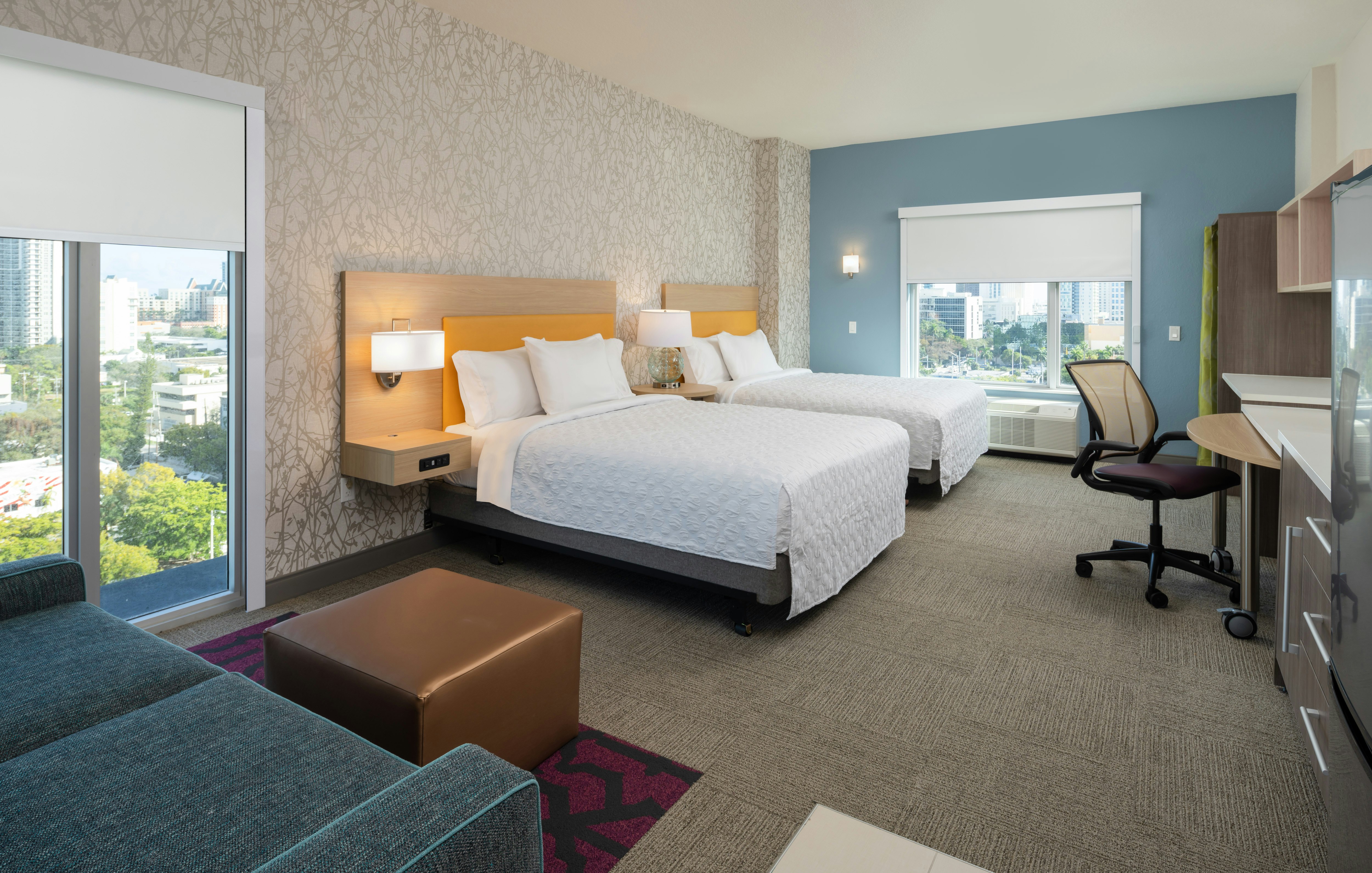 STUDIO, 2 QUEEN BEDS, ACCESSIBLE