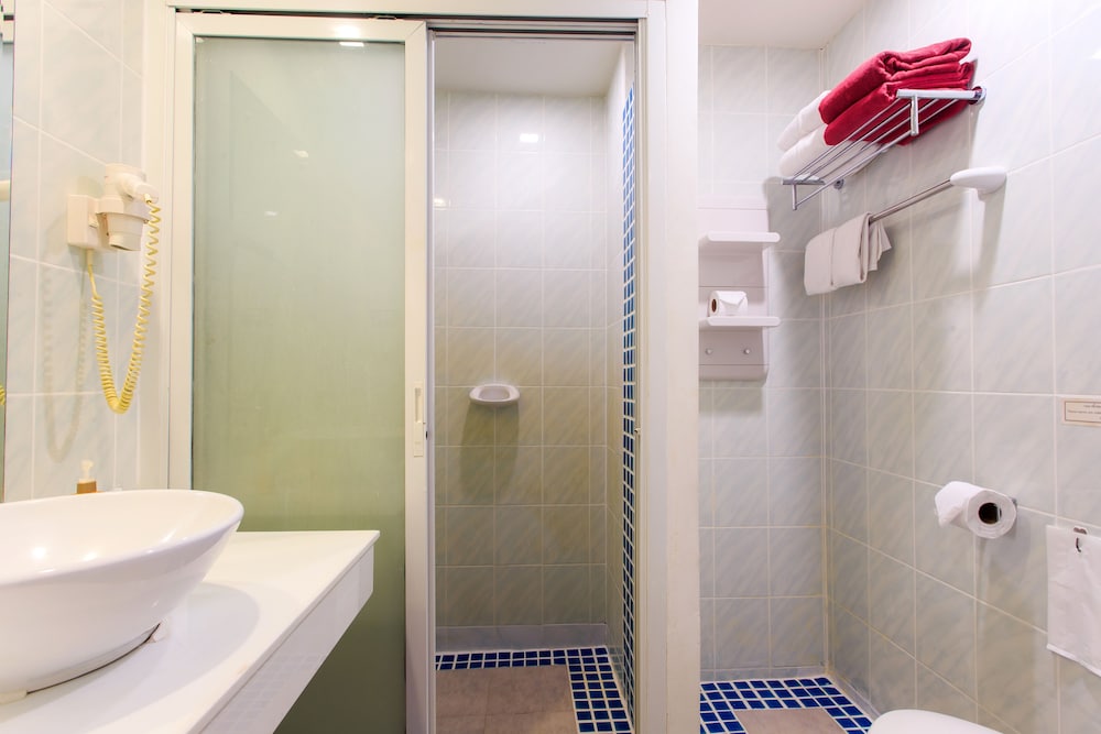 CHAWENG BUDGET HOTEL 17/66