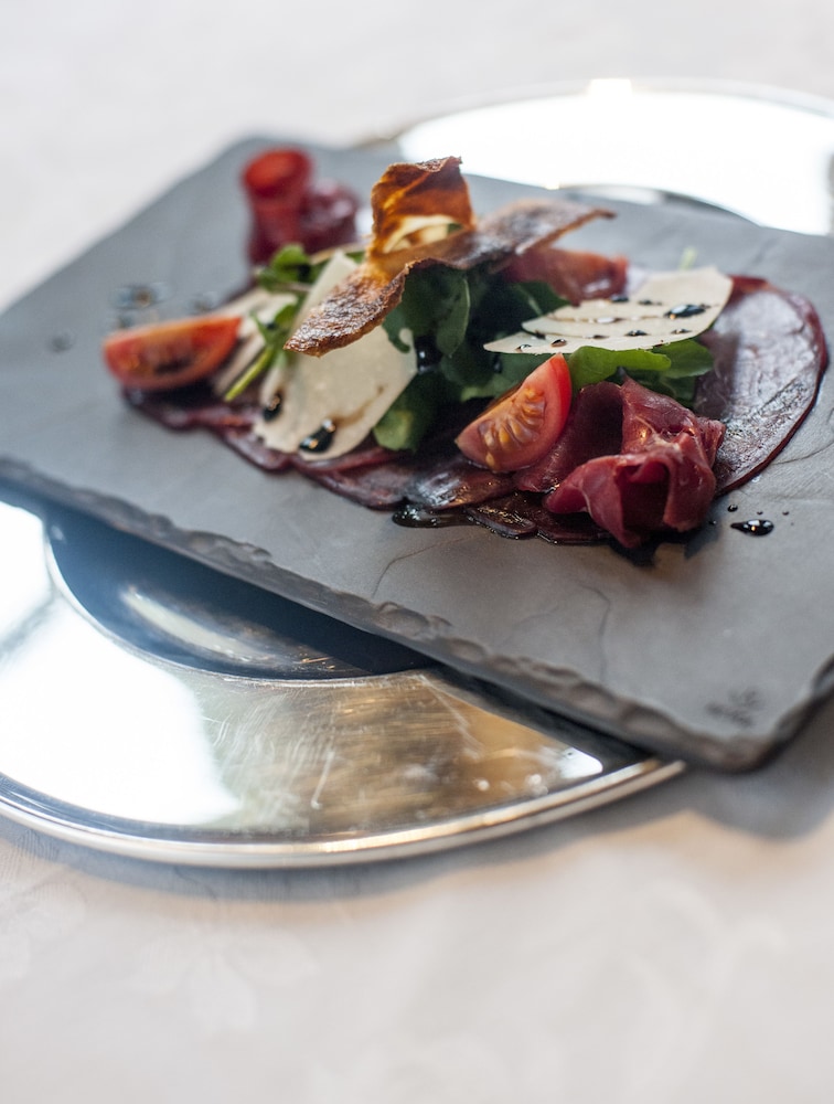 Hacklewood Hill Country House 33/70