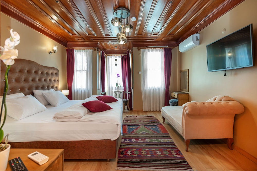 Wonder Wood Hotel 27/59