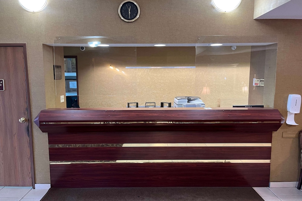 Wingate by Wyndham Clearfield 4/25