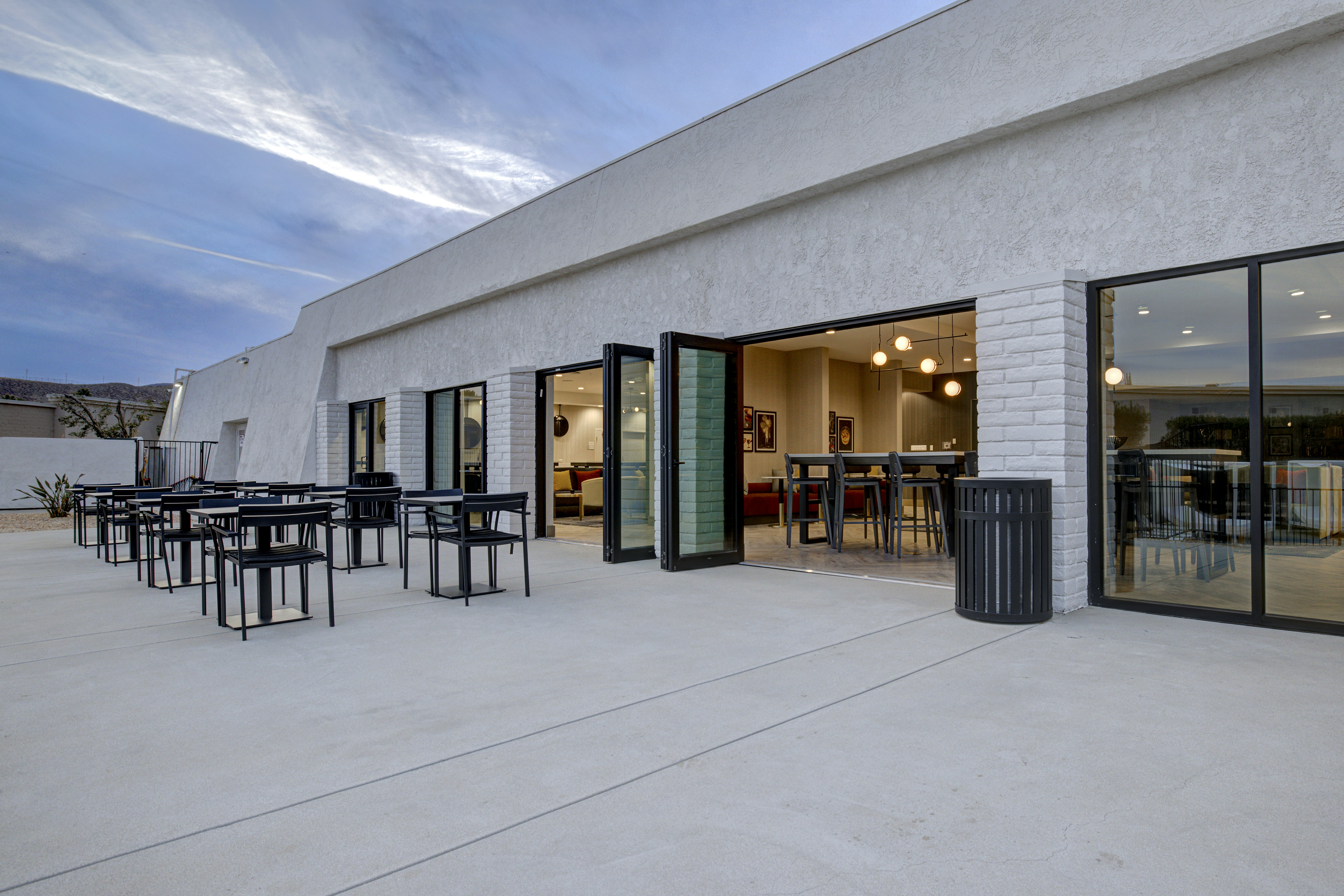 DoubleTree by Hilton Palmdale 6/75