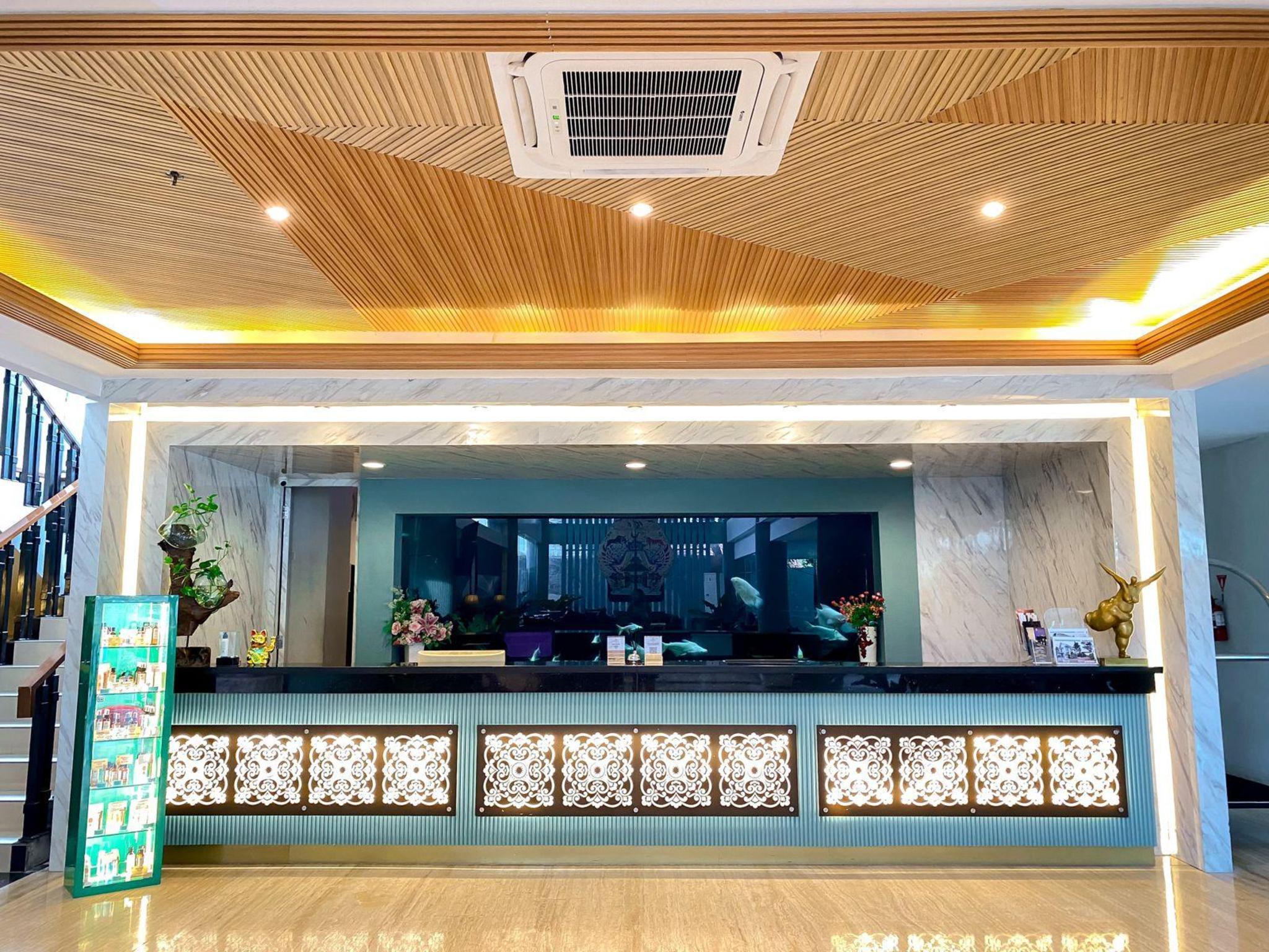 Luxury Maliobro Hotel 2/26