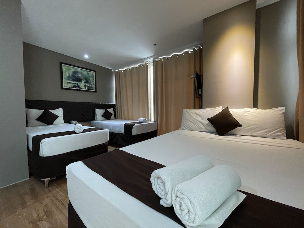 Cebu Capitol Central Hotel and Suites powered by Cocotel 34/55