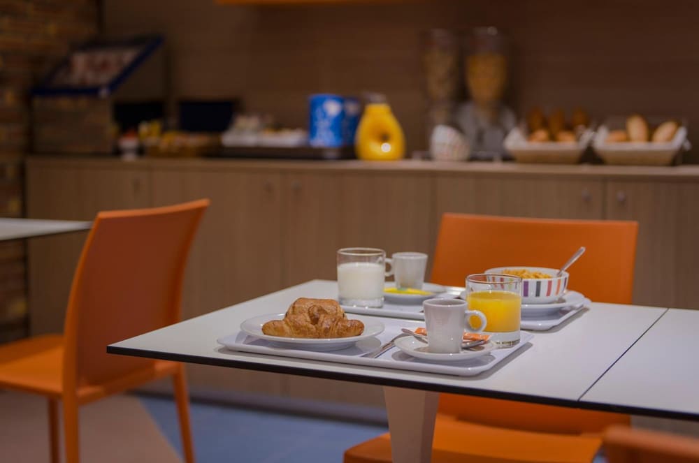 Hotel Bel Oranger Gare de Lyon 19/26