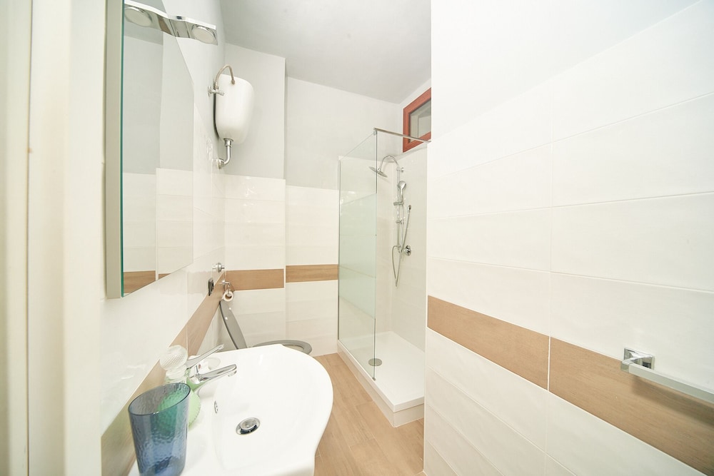 Mirosa Bed And Breakfast 45/50