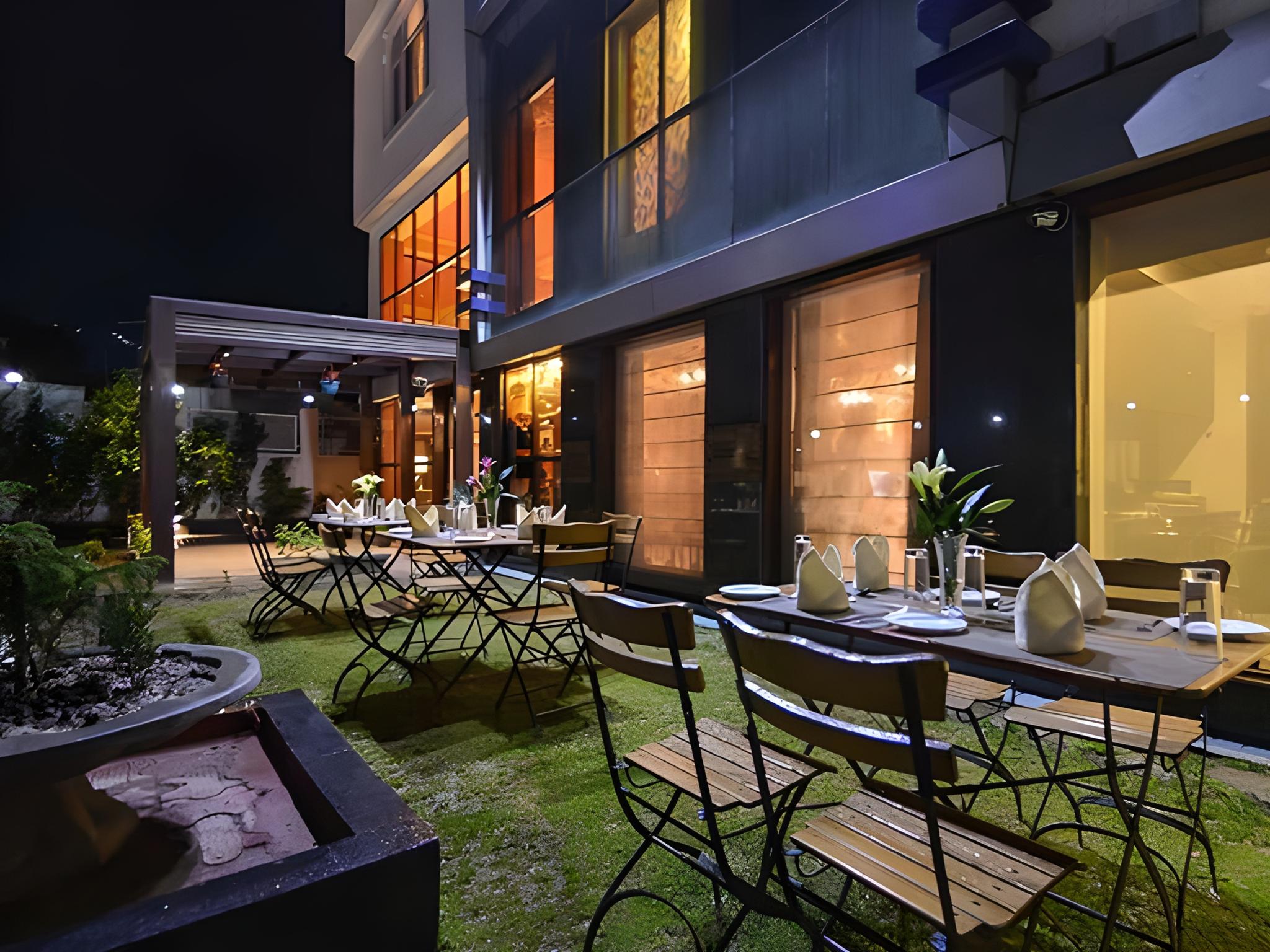 Batra Hotel 23/27